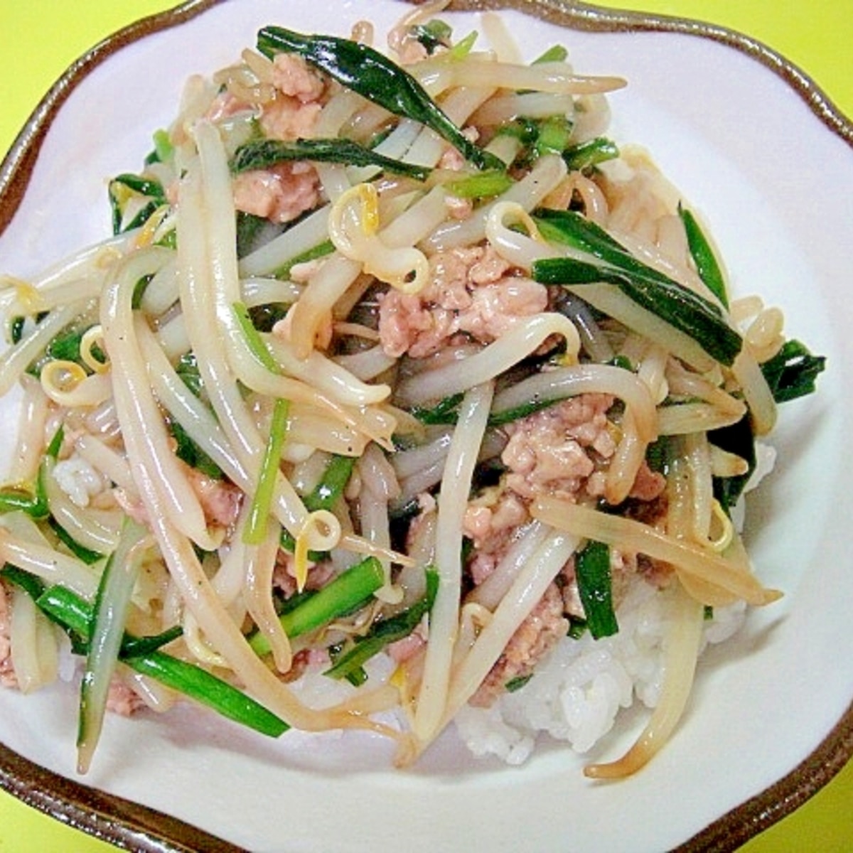もやしとニラの中華そぼろあんかけ丼 レシピ 作り方 By Mint74 楽天レシピ もやしとニラの中華そぼろあんかけ丼 レシピ 作り方 By Mint74 楽天レシピ